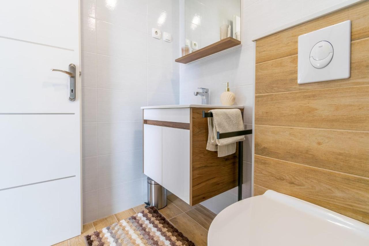 Apartment Miro Baska Voda